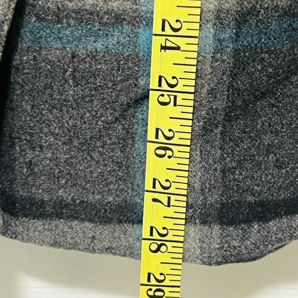 Cabelas Women’s Blue Gray BlackPlaid Pea Coat Jacket Size Large Cozy Winter Core - Picture 4 of 10